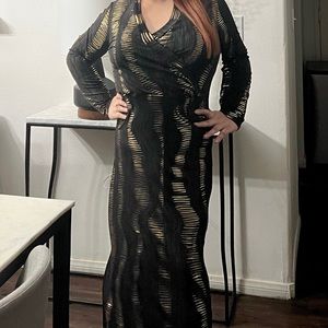 Beautiful dress used once for happy new years , selling for 70.